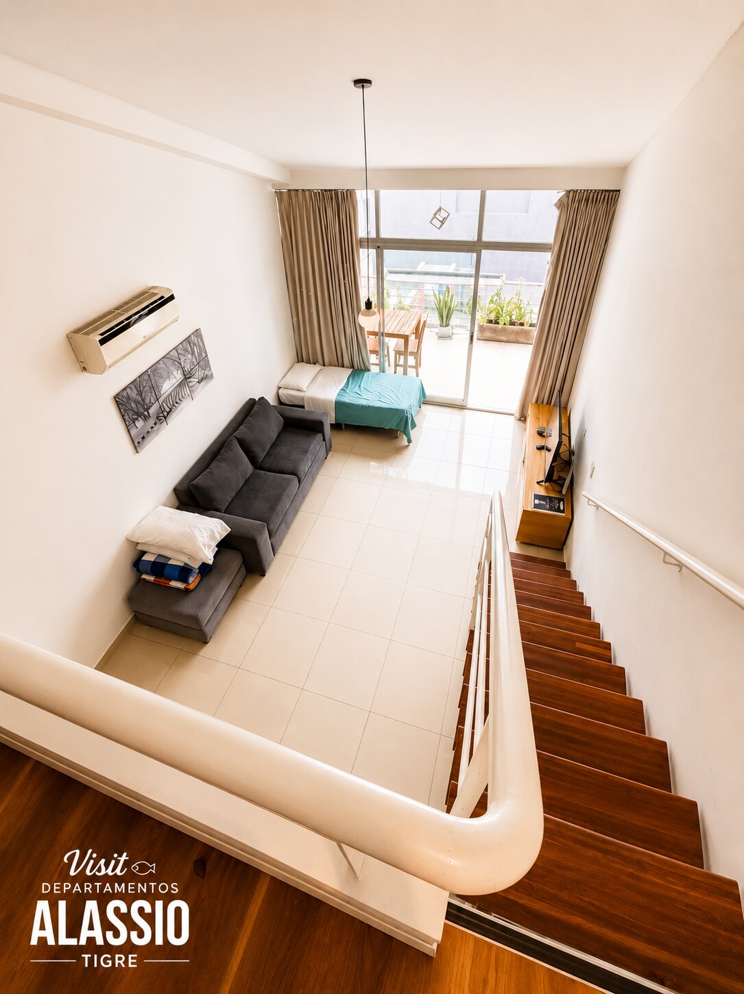 Vista del living desde el entrepiso, Alassio Entrepiso 311