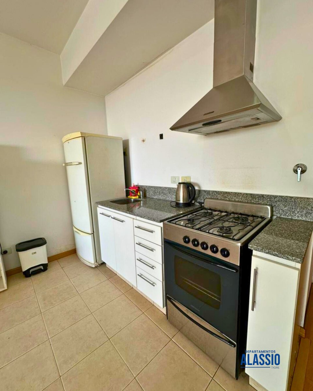 Cocina equipada, Alassio 115